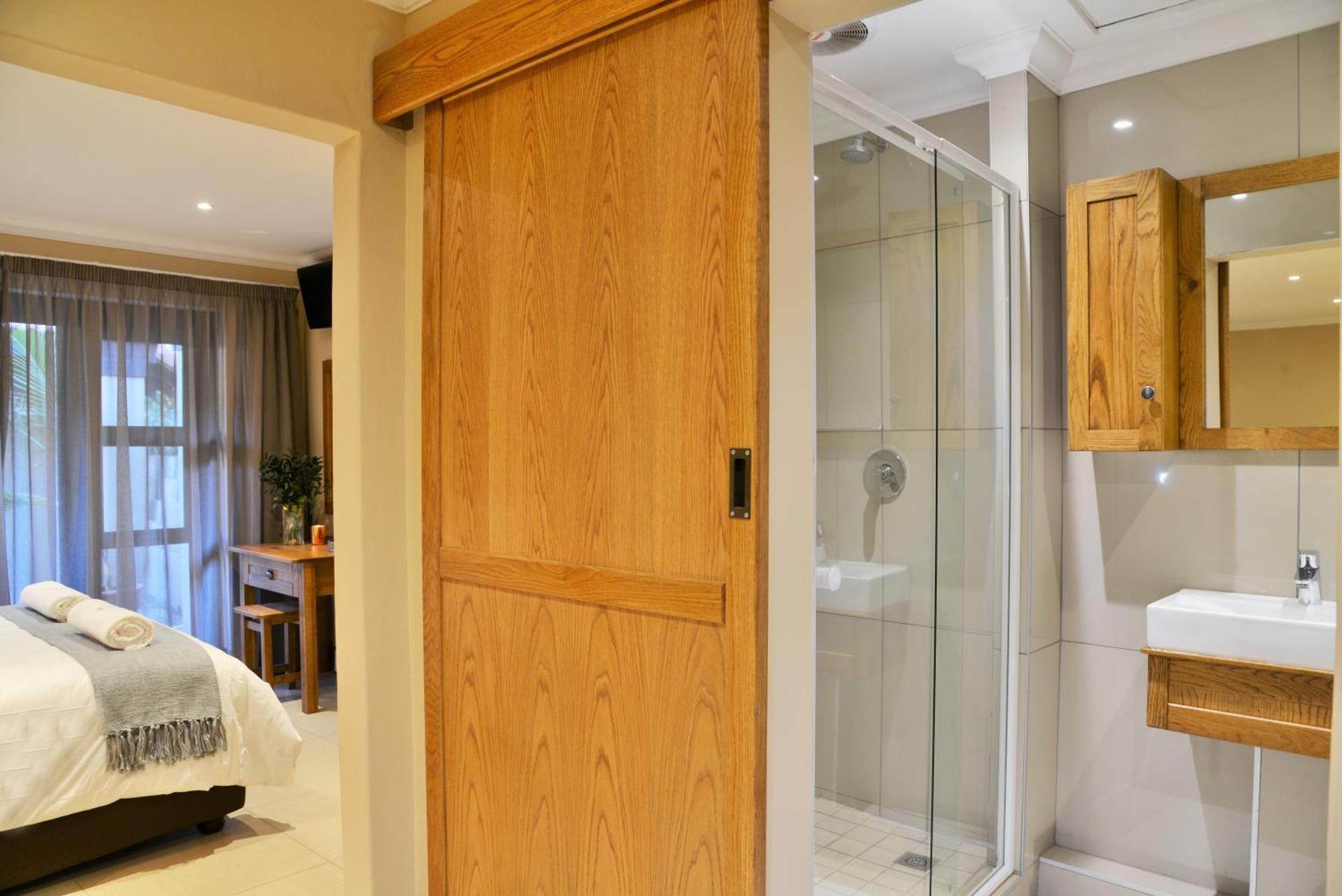 La Perle Hotel Ballito Room photo