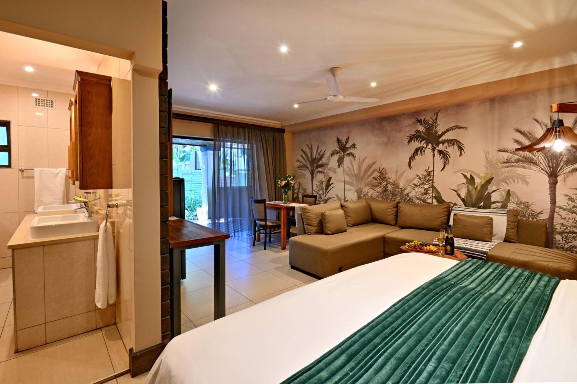 La Perle Hotel Ballito Room photo