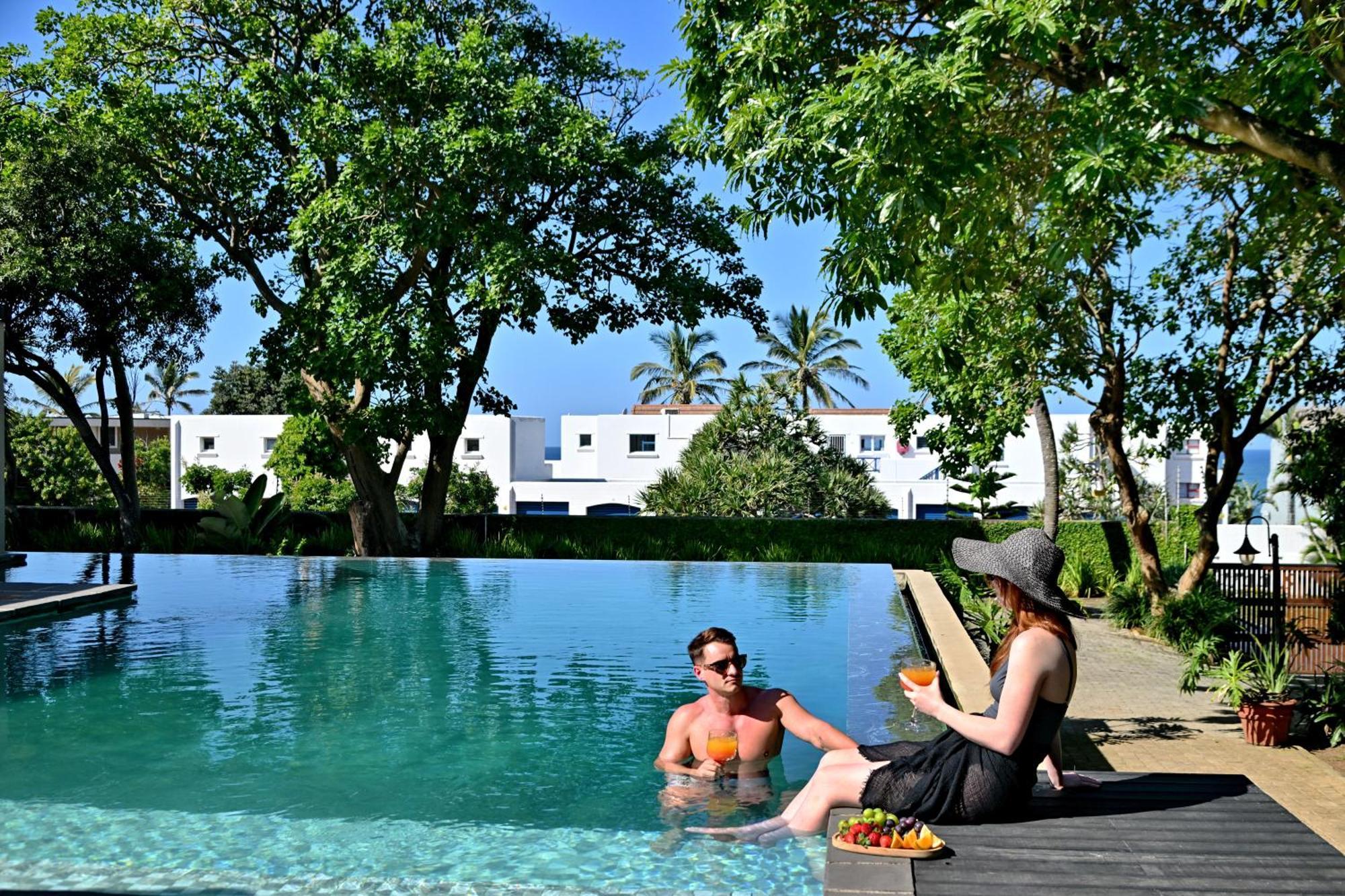 La Perle Hotel Ballito Exterior photo